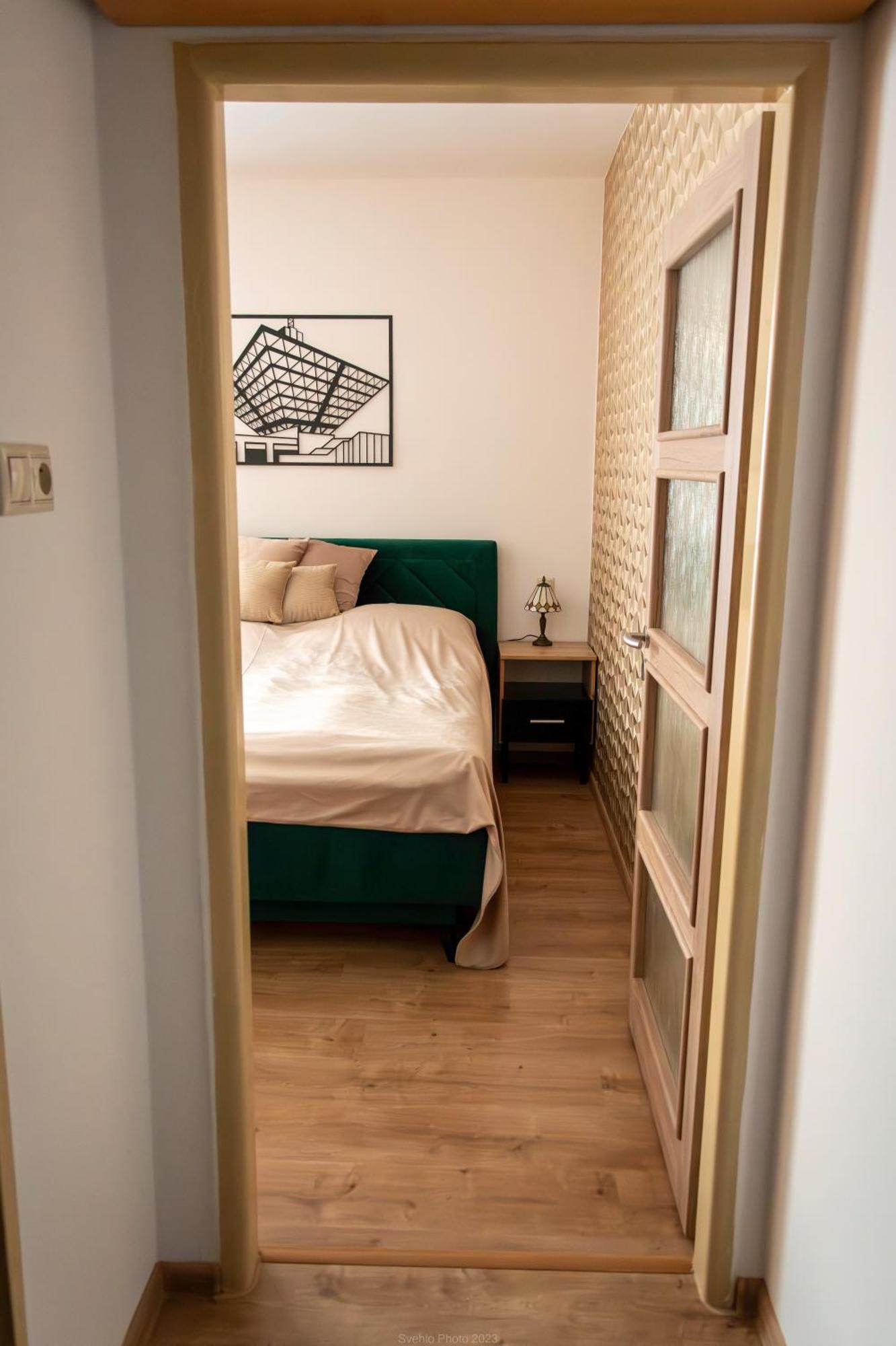 Double-Tree Apartment By A&M Μπρατισλάβα Εξωτερικό φωτογραφία